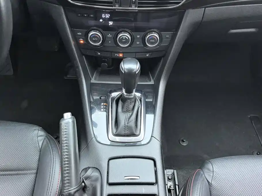 Mazda Atenza — миниатюра 16