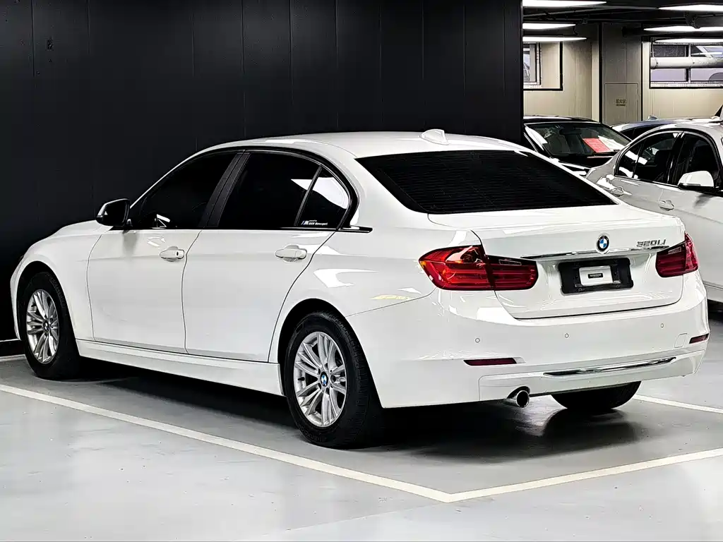 BMW 3 Series — миниатюра 19