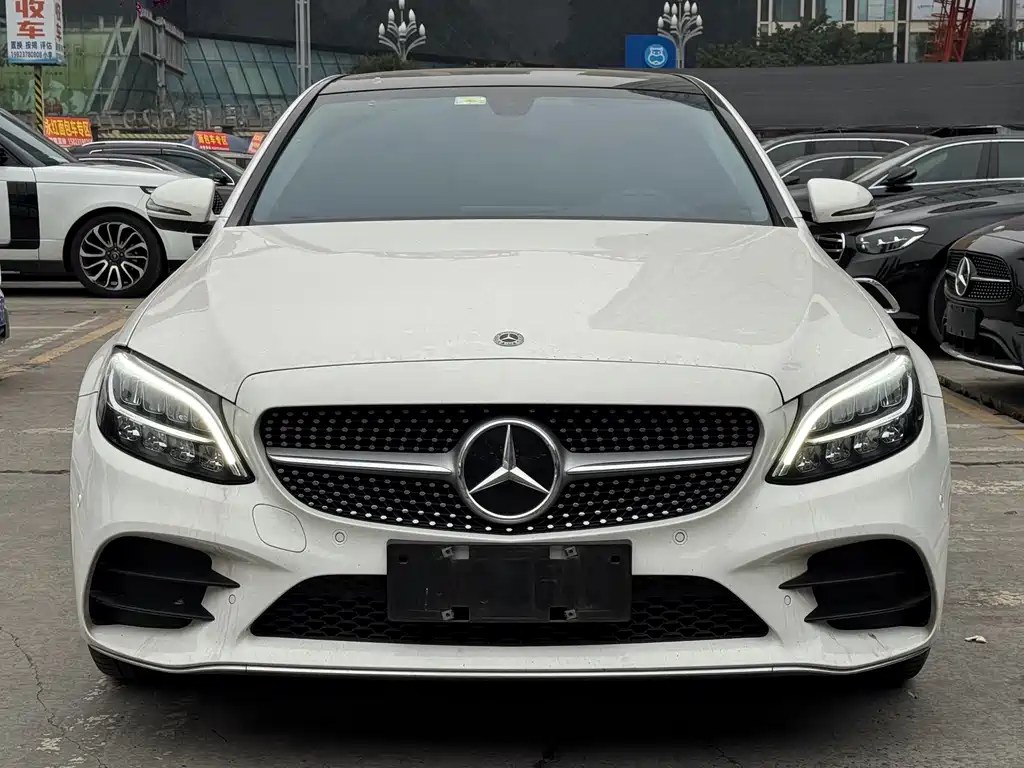 Mercedes-Benz C-Class 2020