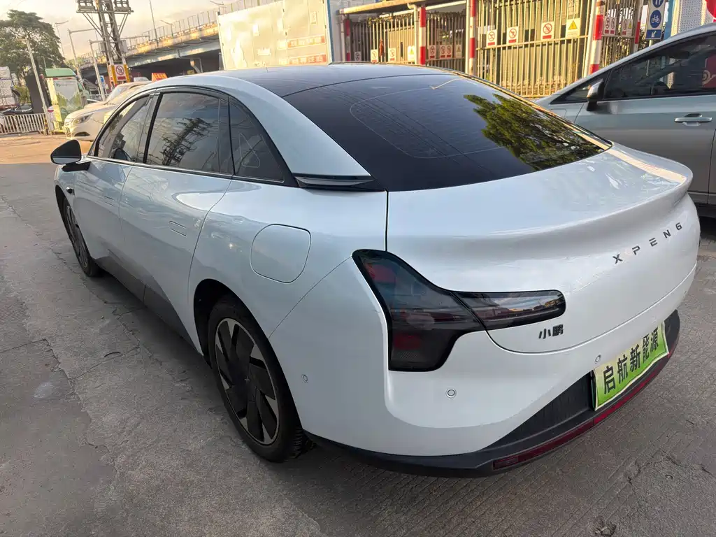 XPeng MONA M03 — миниатюра 9