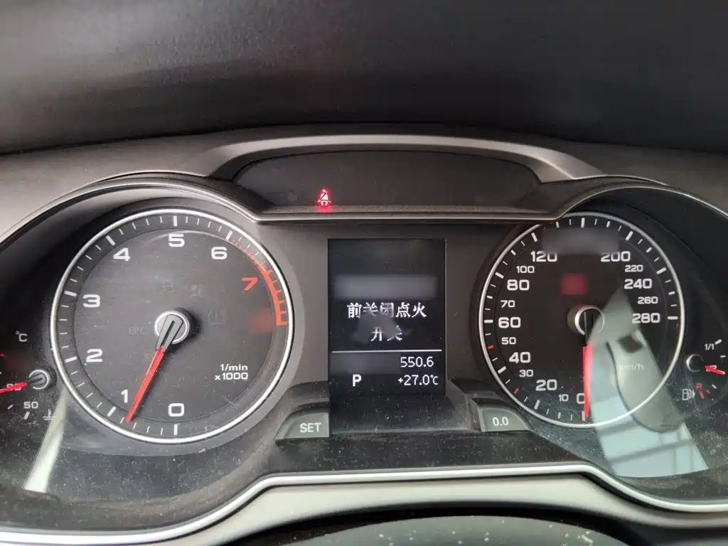 Audi A4L — миниатюра 4