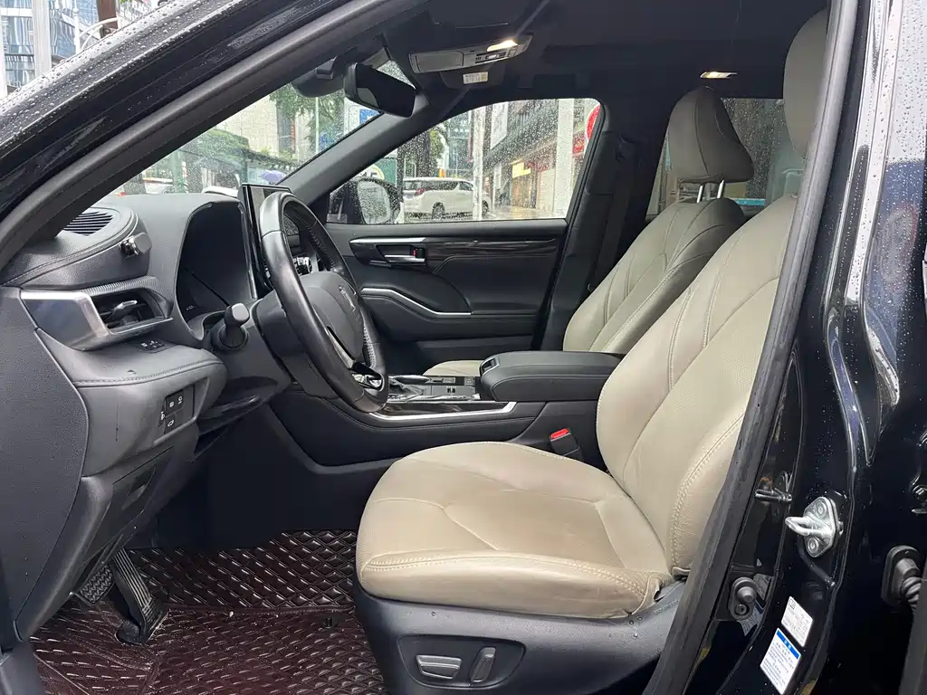 Toyota Crown Kluger 2022 2.5L HEV Luxury