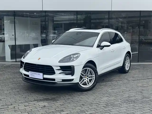 2021 Porsche Macan