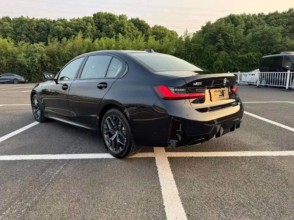 BMW 3 Series 3 2026 330Li M Sport