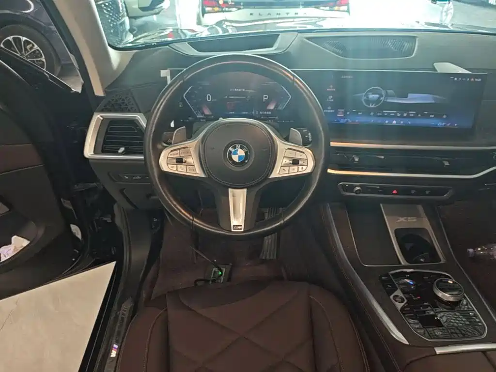BMW X5 — миниатюра 11