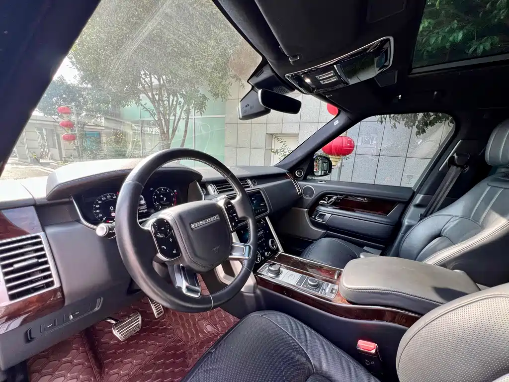 Land Rover Range Rover — миниатюра 11
