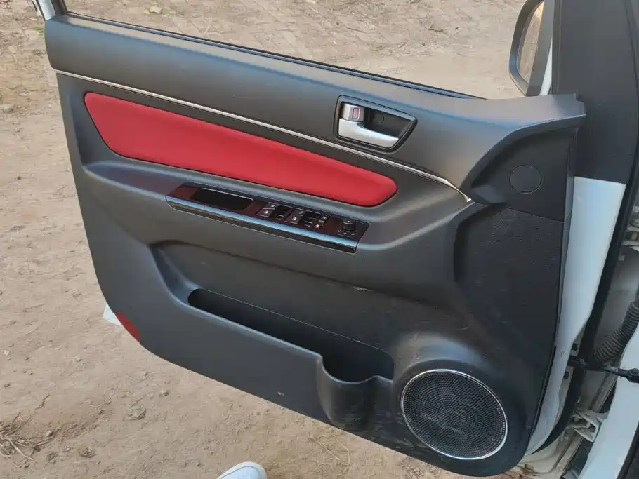 BAIC Senova X25 — миниатюра 7