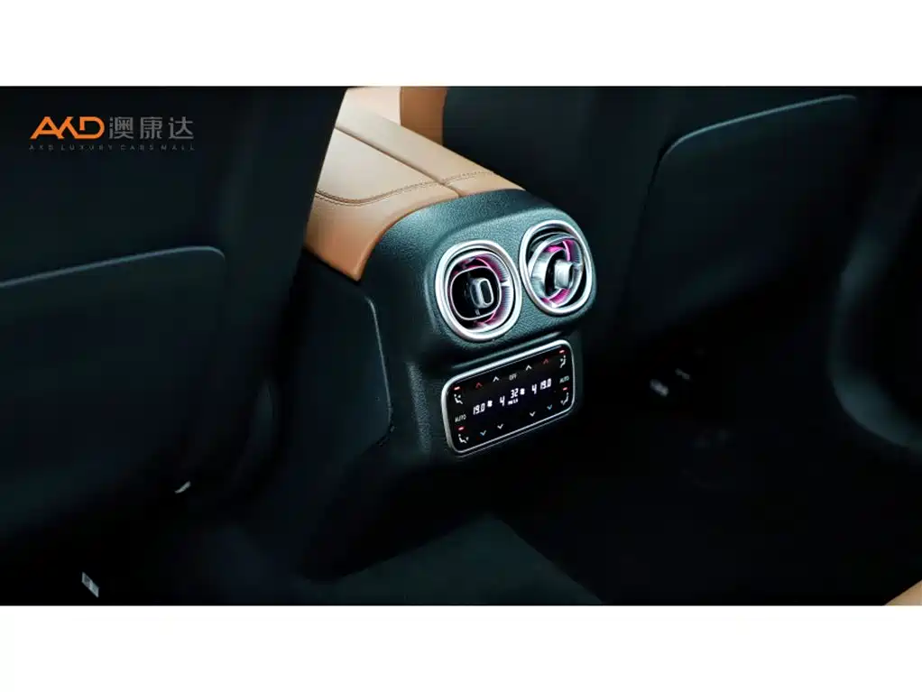 Mercedes-Benz GLC — миниатюра 9