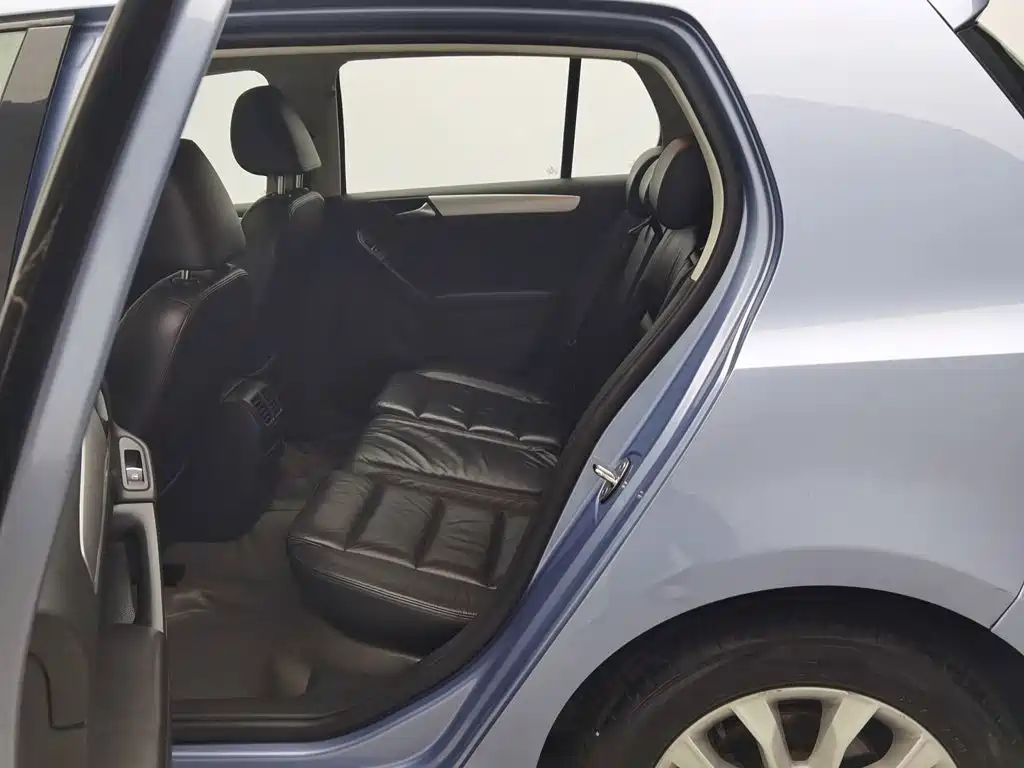 Volkswagen Golf — миниатюра 15