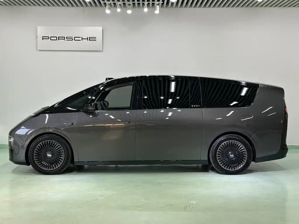 Li Auto Li MEGA — миниатюра 6