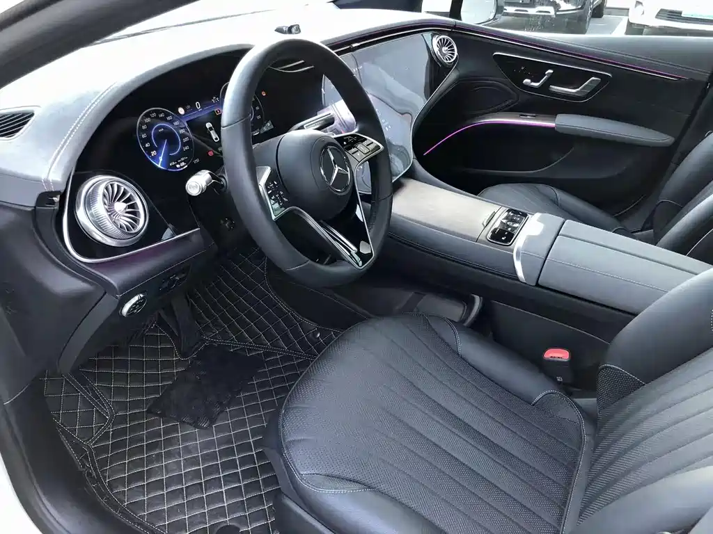 Mercedes-Benz EQS 2023 450+
