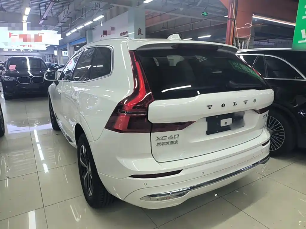 Volvo XC60 — миниатюра 5