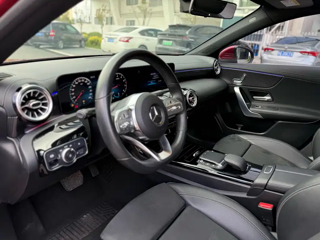 MERCEDES-BENZ A CLASS