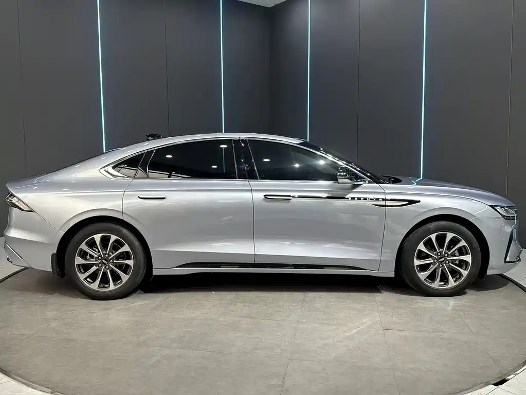 Lincoln Z 2022 i Premium