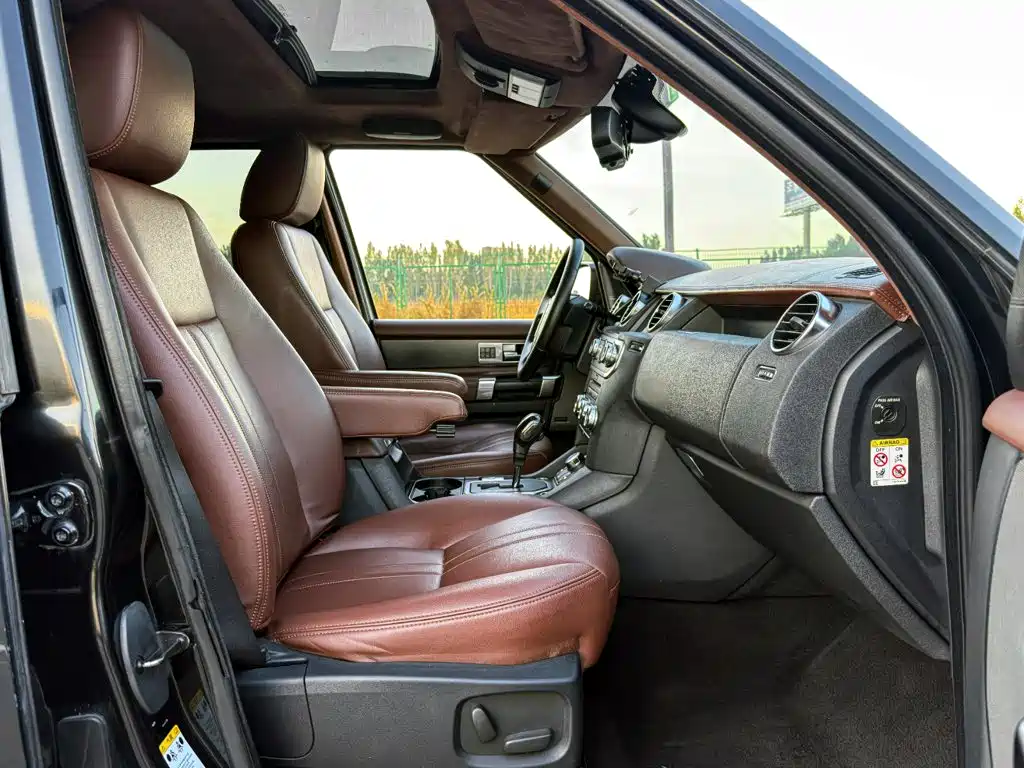 Land Rover Discovery — миниатюра 16