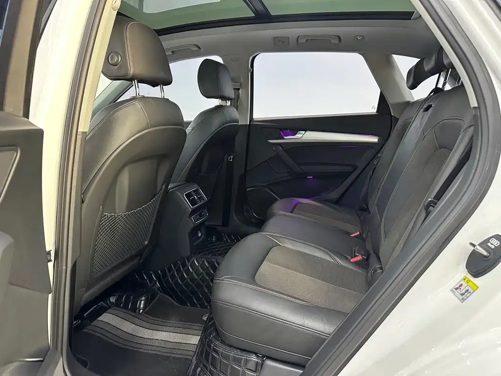 Audi Q5L — миниатюра 5