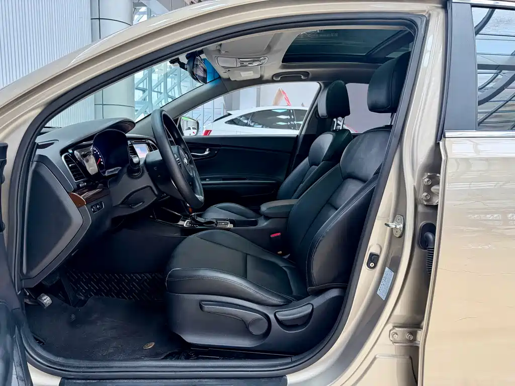 Kia K4 2014 1.8L AT GLS