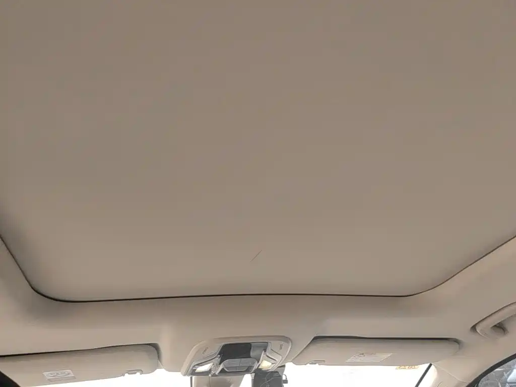 Geely Jia Ji New Energy — миниатюра 18