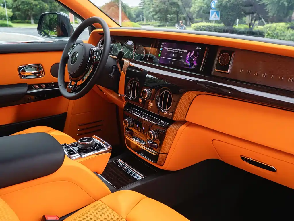 Rolls-Royce Phantom — миниатюра 33