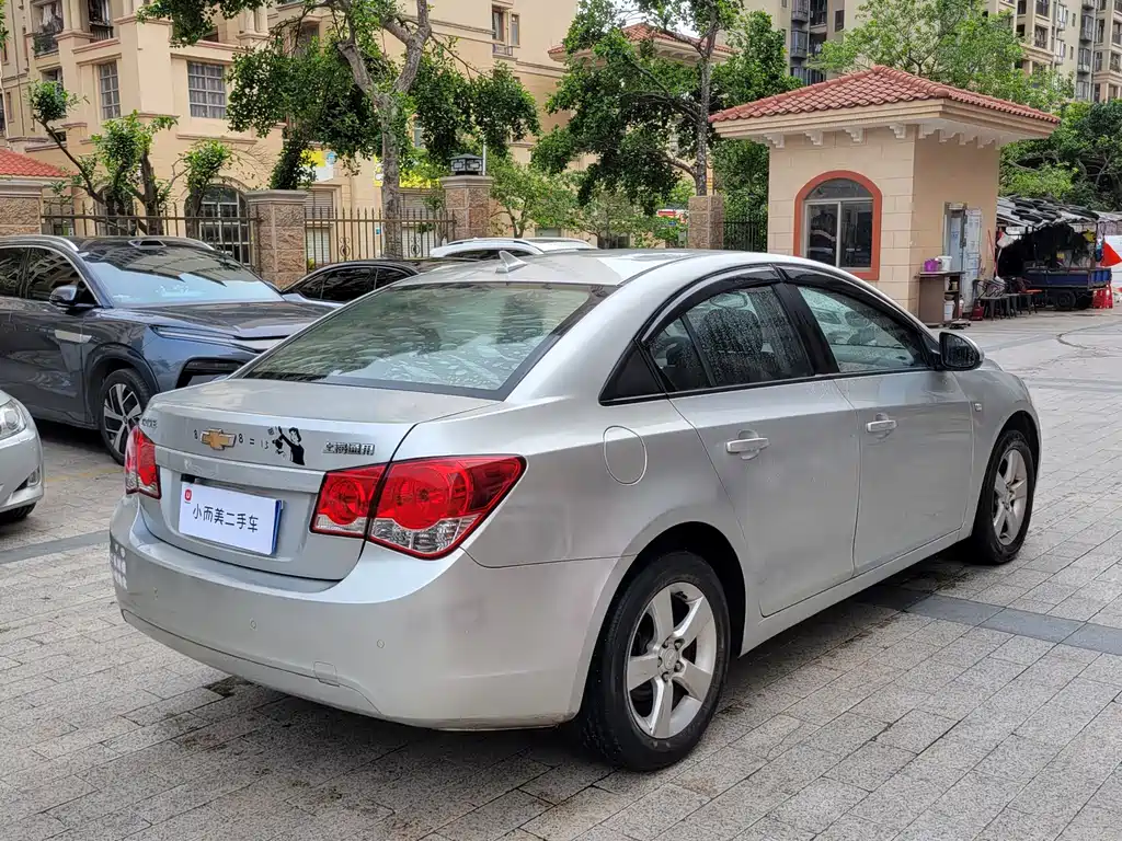 Chevrolet Cruze 2013 1.8L SE AT