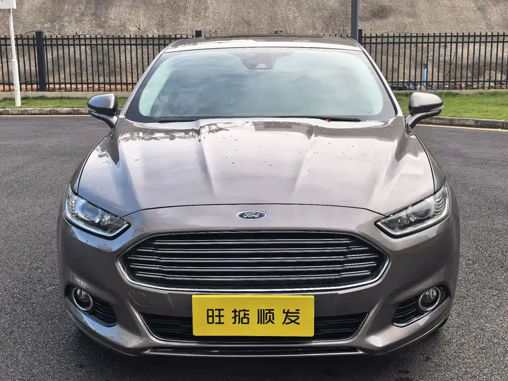 Ford Mondeo 2.0L GTDi200 Fashion Type, фото 2