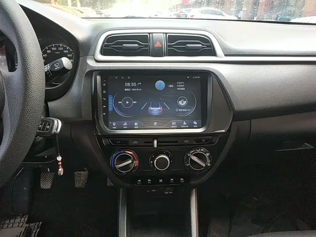 Hyundai Verna - фото 13