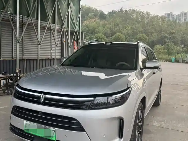 HONGMENG ZHIXING ASK THE WORLD M7 2024