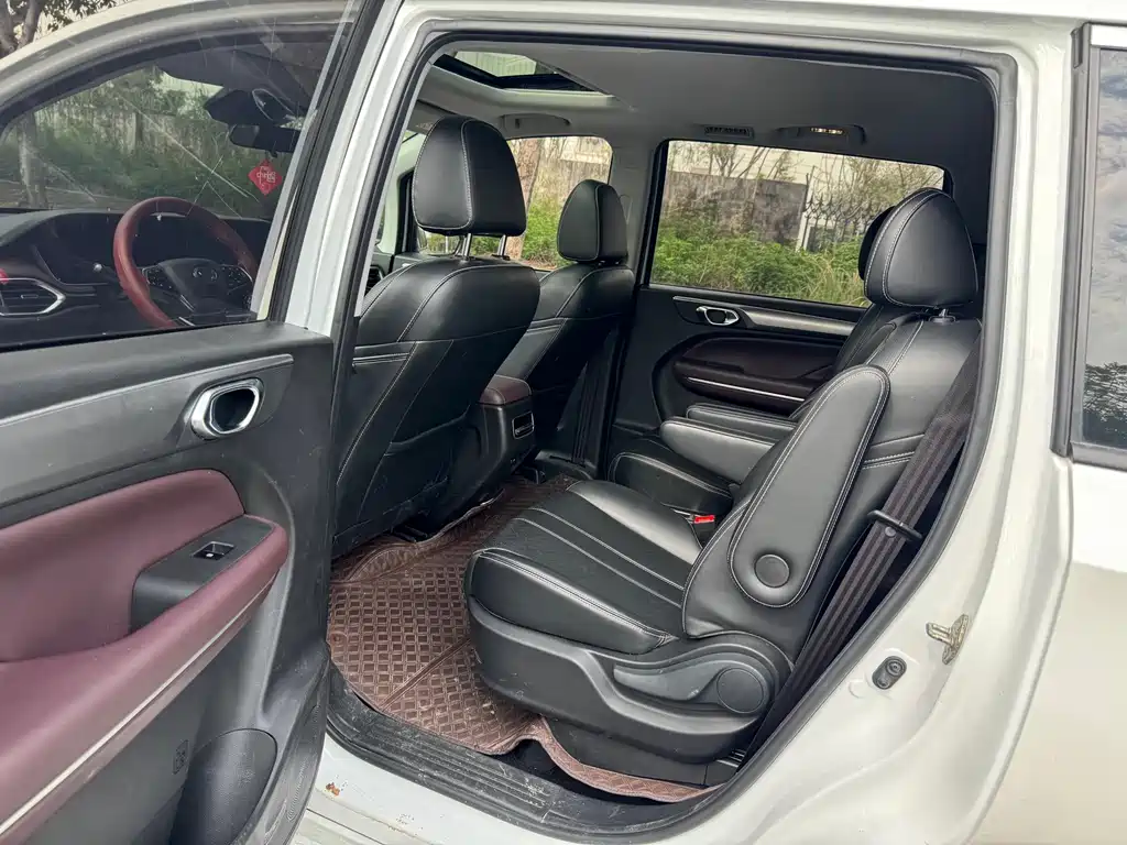 GAC Motor Trumpchi M6 — миниатюра 7
