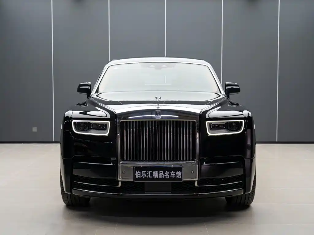 Rolls-Royce Phantom — миниатюра 3
