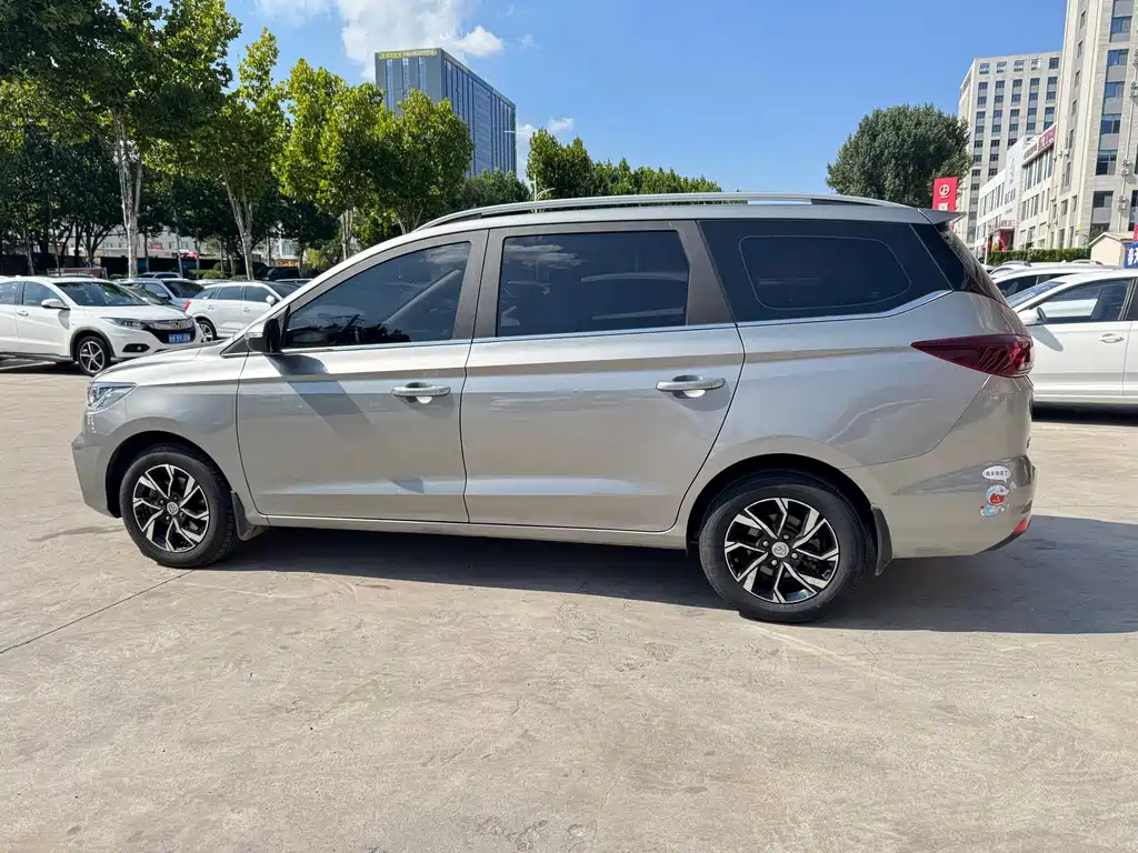 Baojun 360 — миниатюра 5