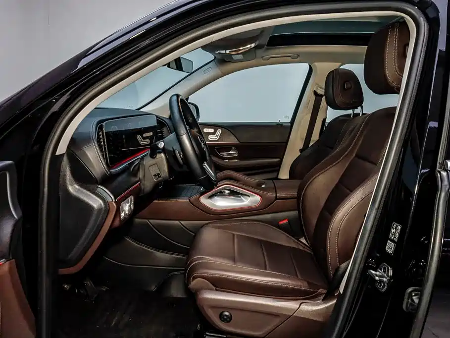 Mercedes-Benz GLE (Import) — миниатюра 9