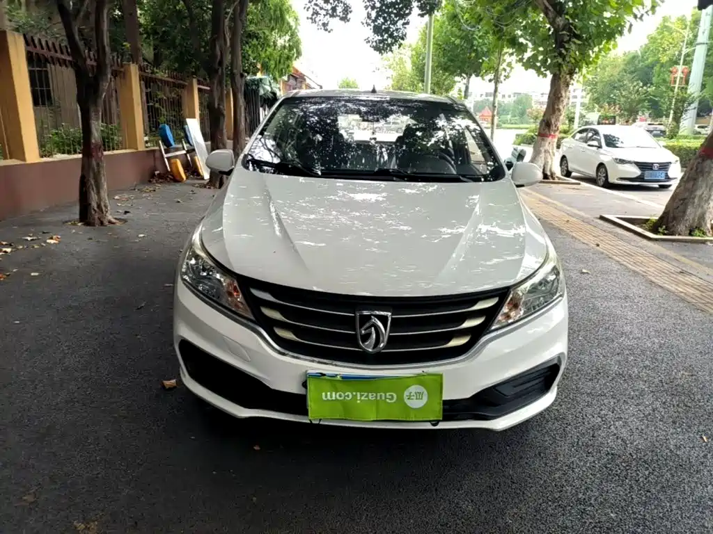 Baojun 310 — миниатюра 3
