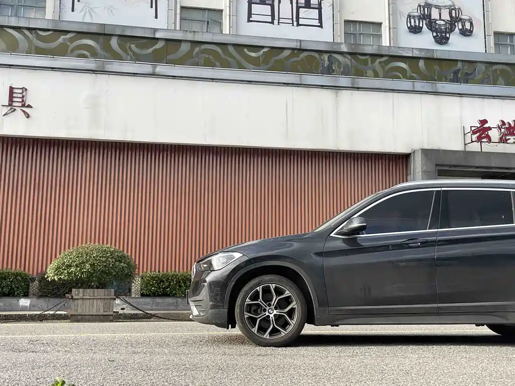 BMW X1 — миниатюра 3