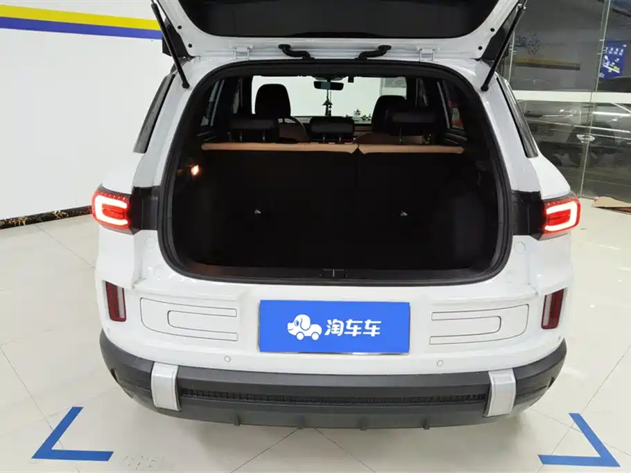 GEELY AUTOMOBILE GEELY ICON