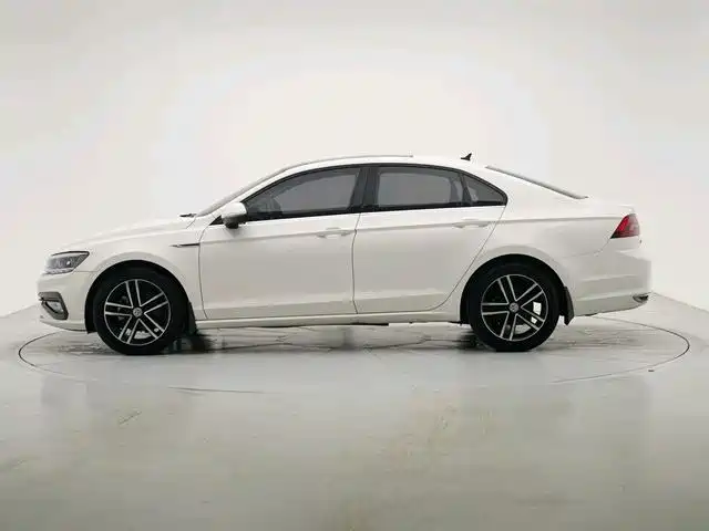 Volkswagen Lamando 2019 280TSI DSG Comfort V