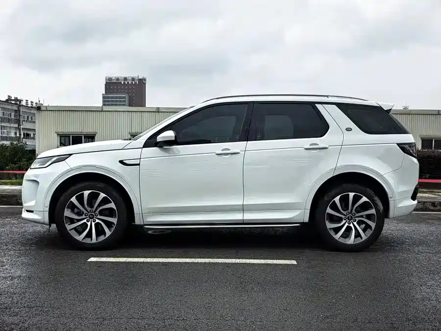 Land Rover Discovery Sport — миниатюра 3