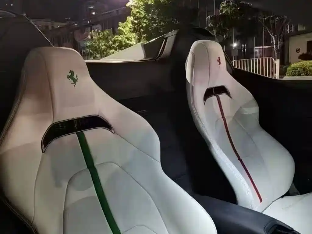 Ferrari SF90 — миниатюра 12