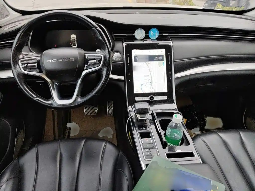 Roewe RX5 MAX — миниатюра 13