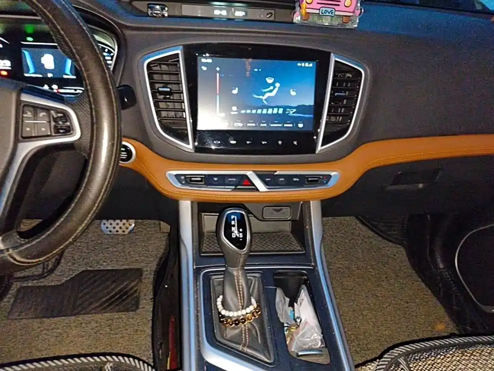 Geely Vision X6 — миниатюра 12