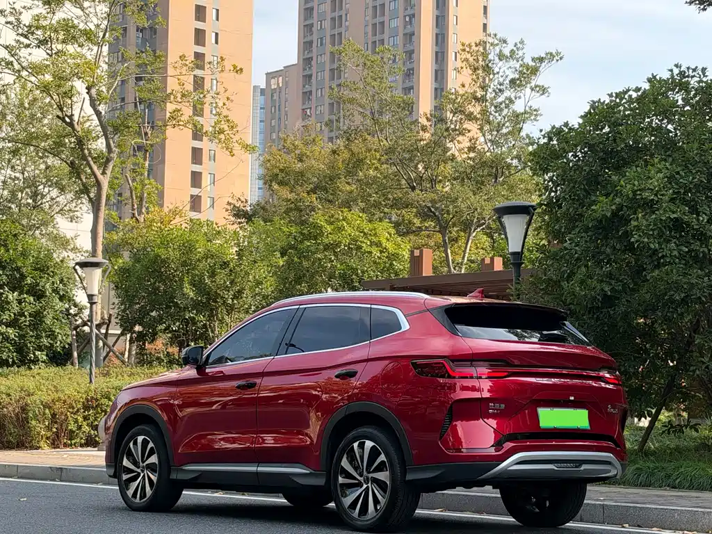 BYD PLUS New Energy — миниатюра 11