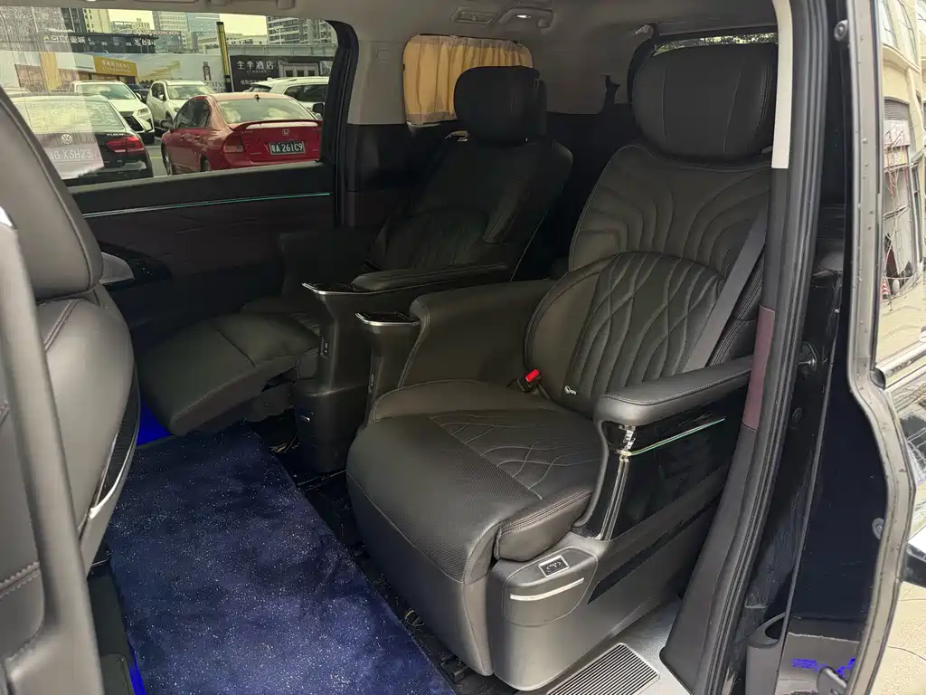 GAC Motor Trumpchi M8 — миниатюра 10