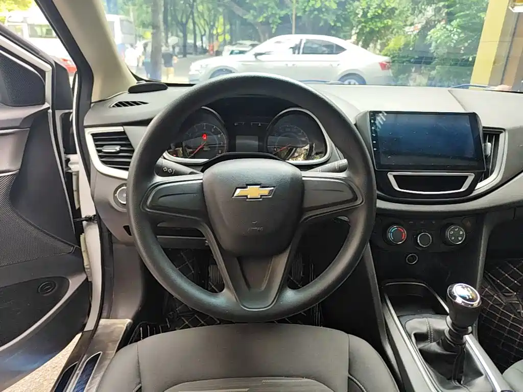 Chevrolet Cavalier — миниатюра 11
