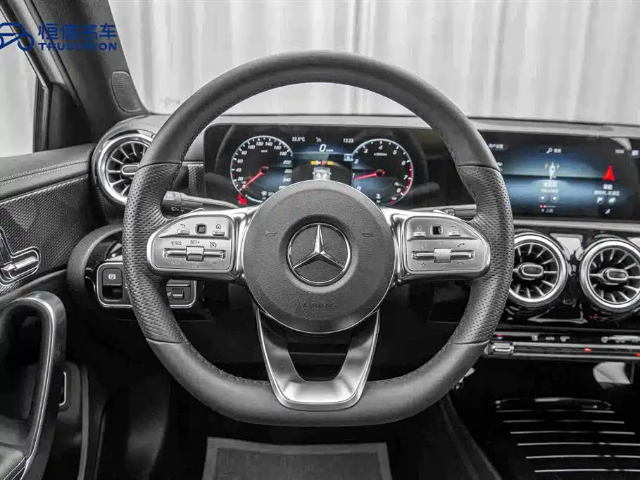 Mercedes-Benz A-Class — миниатюра 17