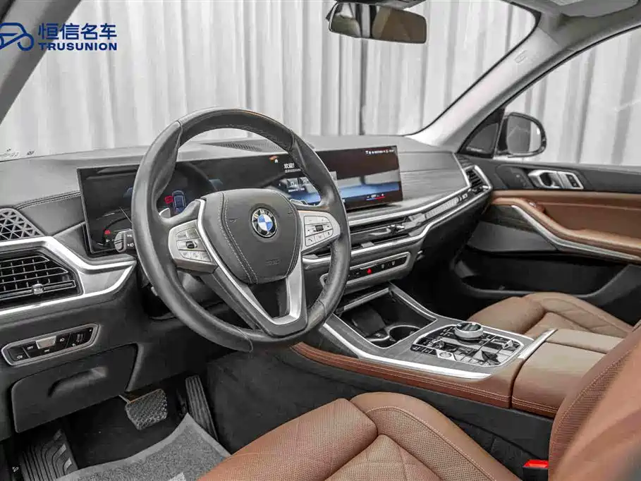 BMW X7 — миниатюра 12