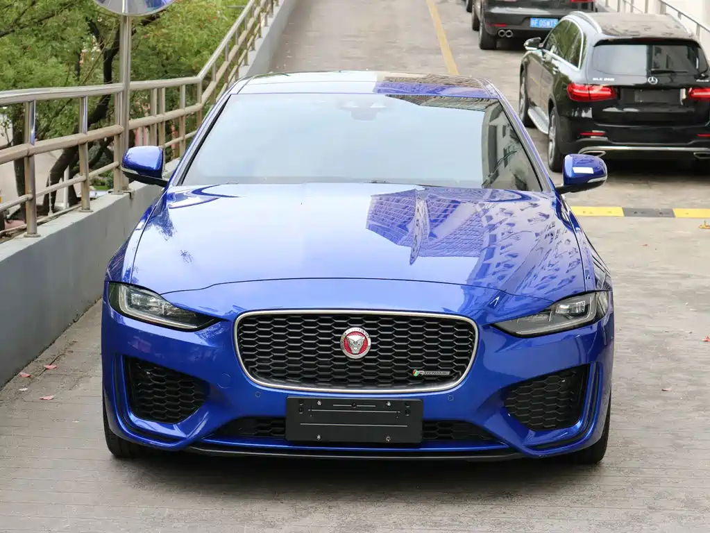 Jaguar XEL — миниатюра 4
