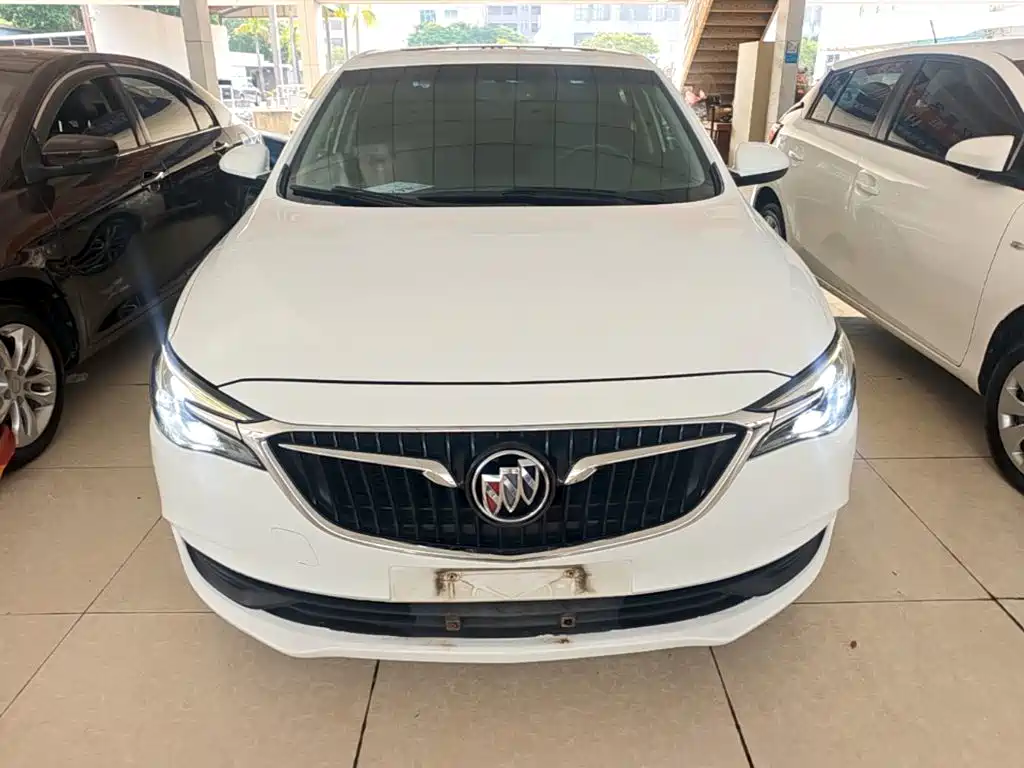 Buick Excelle — миниатюра 3