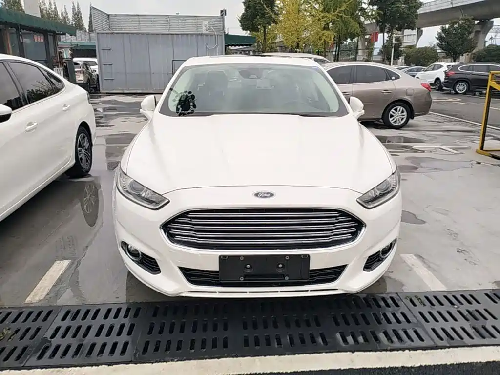 Ford Mondeo — миниатюра 3