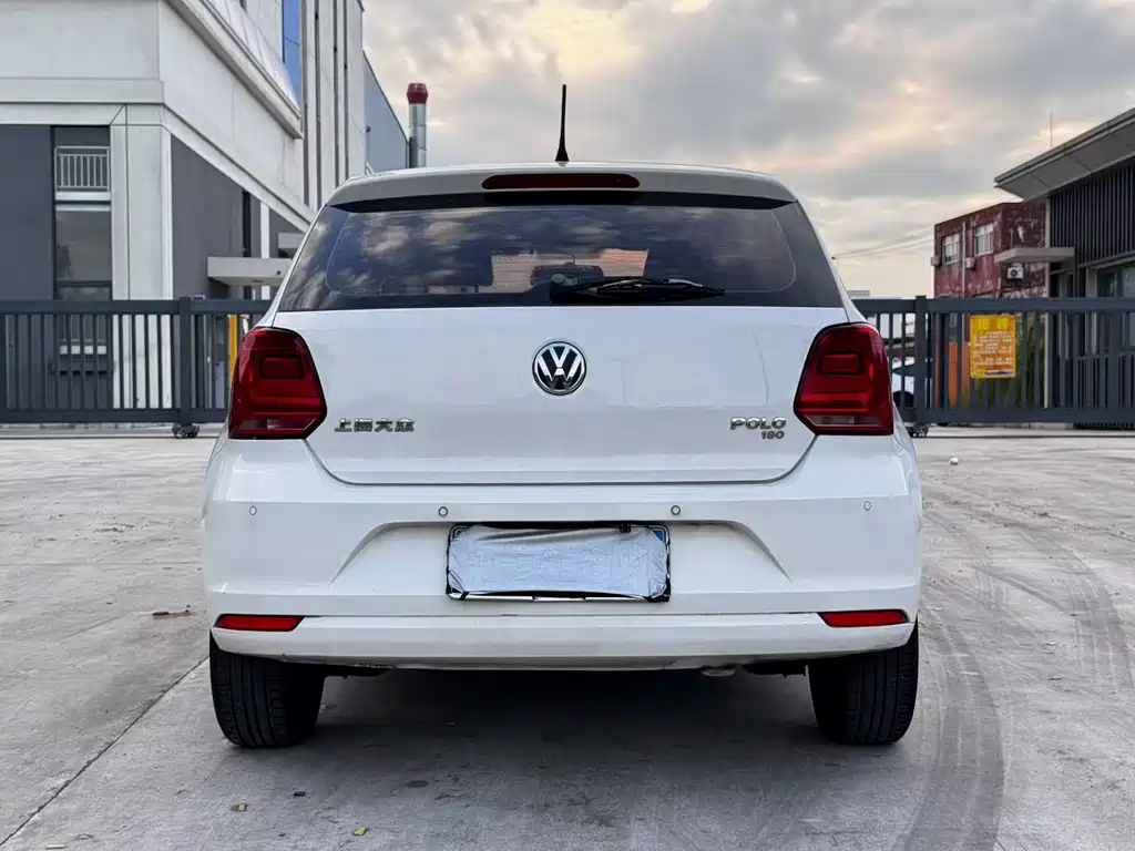 Volkswagen Polo — миниатюра 8