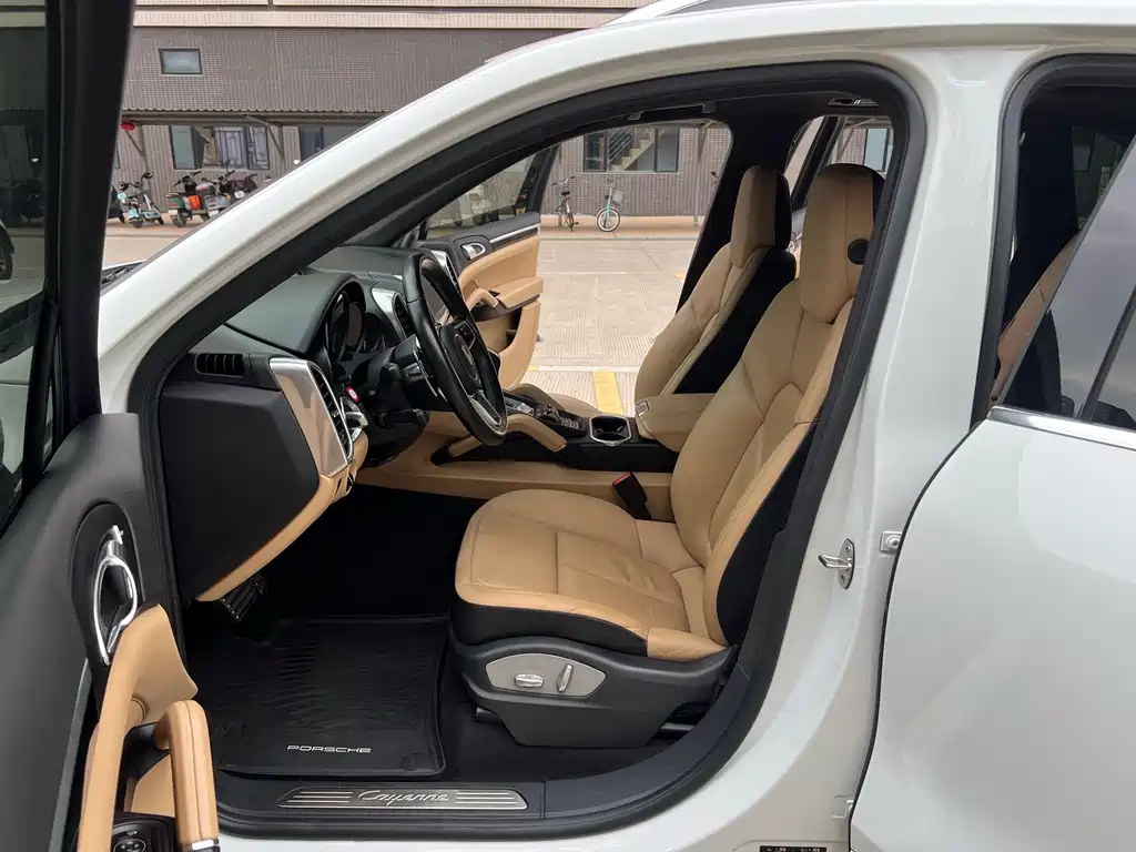 Porsche Cayenne 2015 Cayenne 3.0T