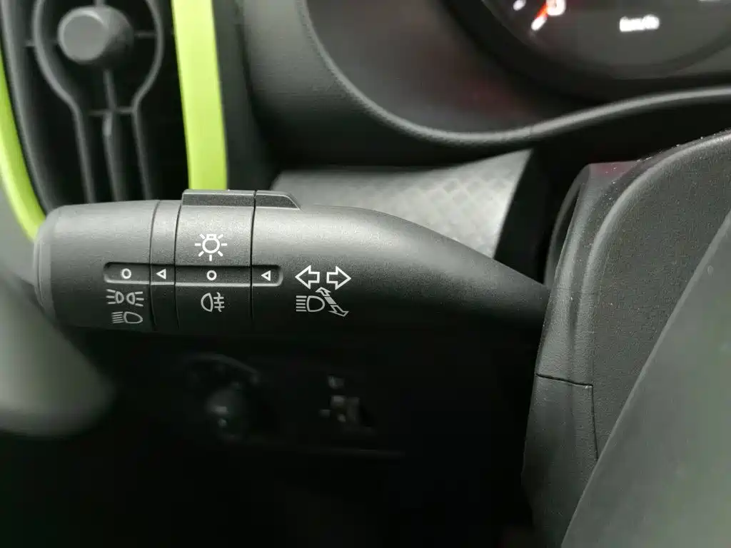 Roewe Clever — миниатюра 21